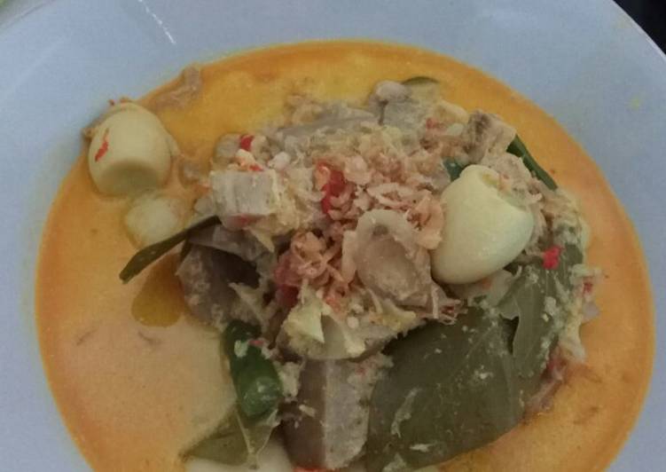 Gulai Nangka campur telur puyuh dan buncis foto resep utama
