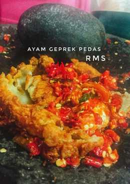 Ayam geprek pedas