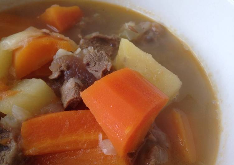 gambar untuk cara membuat Sup daging sederhana rasa rempah mudah