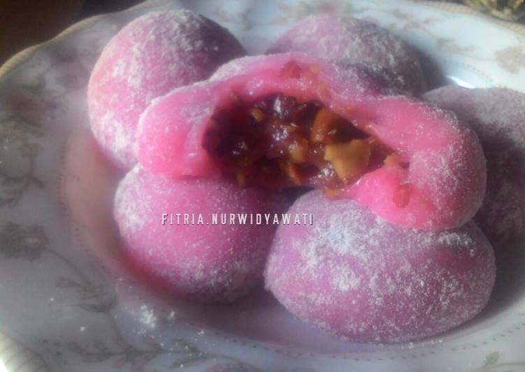 resep lengkap untuk Mochi Isi Kacang (lembut dan kenyal)