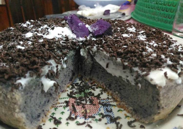 gambar untuk resep Bolu Ubi Ungu Rice Cooker ala Heidy