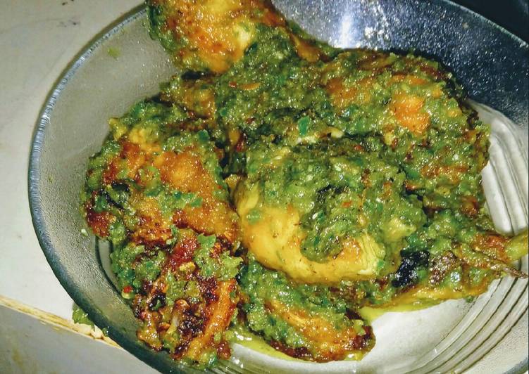 Resep Ayam Ungkep Cabe Hijau - Surasmi R