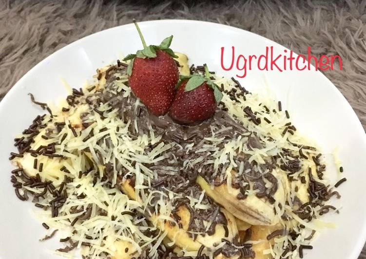 gambar untuk resep makanan Pisang Bakar Coklat Lumer Keju Teflon Ala Ugrdkitchen