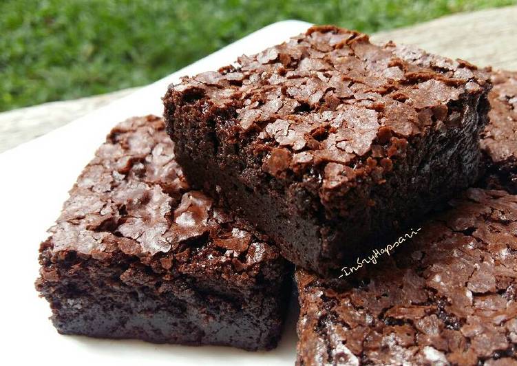 bahan dan cara membuat Brownies Kopi a-la Indi