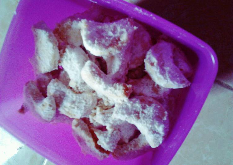 Resep Putri salju kacang tanah Karya Syahla Moms cuisine