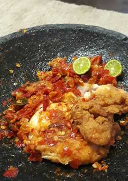 Ayam Geprek Pedas