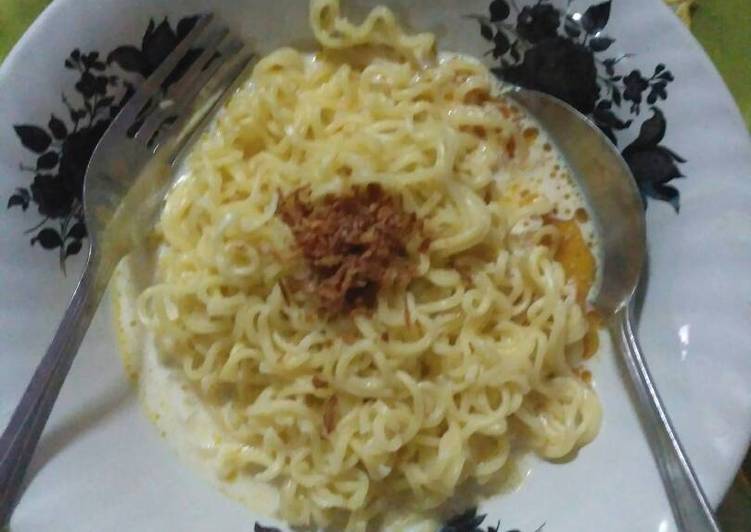 gambar untuk resep makanan Indomie Kari Kuah Susu