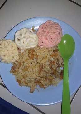 Nasi goreng males ala anak kost