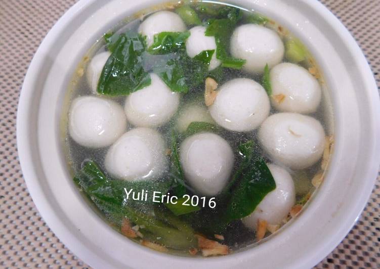 Resep Sup Bakso Ikan oleh Yuli Eric - Cookpad