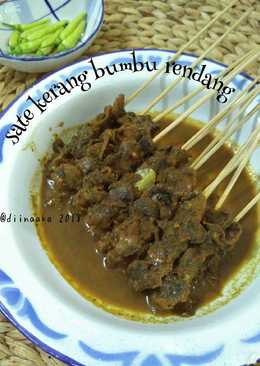 Sate kerang bumbu rendang