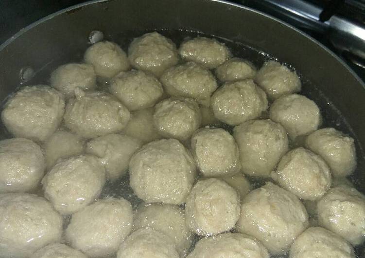 Resep Bakso sapi campur ayam enak kenyal