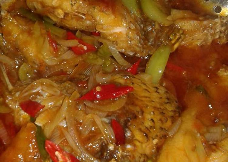 gambar untuk resep makanan Ikan Gurame asam manis ala evigani