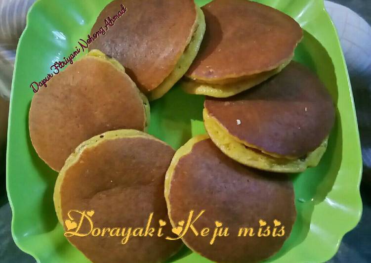 bahan dan cara membuat Dorayaki Nanas Keju Misis Dapur Fitri