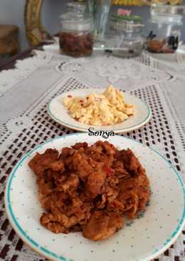 Scramble egg hitam putih