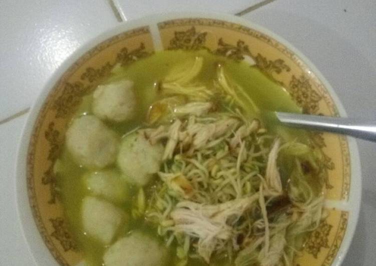 resep makanan Soto ayam bakso