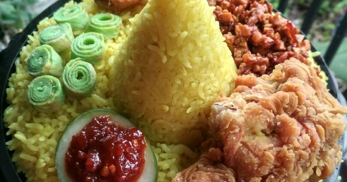 51 resep  nasi  kuning tumpeng  enak dan sederhana Cookpad