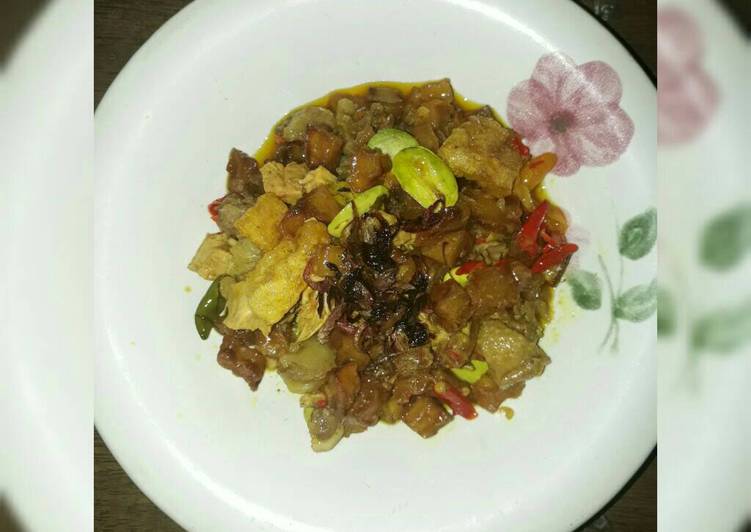 resep Sambel goreng kentang daging pedas