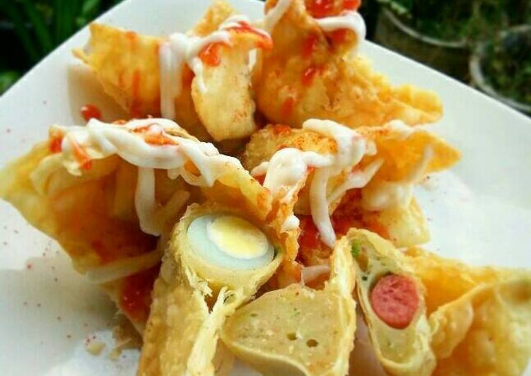 gambar untuk resep Pangsit goreng isi sosis telur puyuh