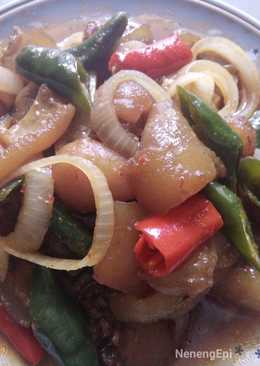 Kulit sapi cabe hijau pedas