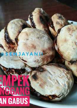 Pempek Panggang Ikan