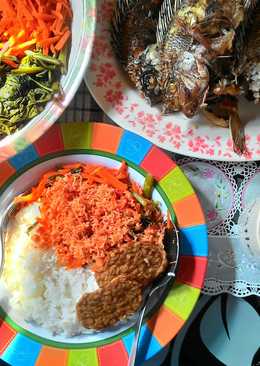 Urap Sayur Bumbu Kukus