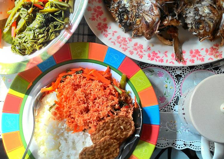 resep Urap Sayur Bumbu Kukus