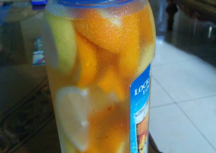 gambar untuk cara membuat Infuse Water Lemon Sunkist