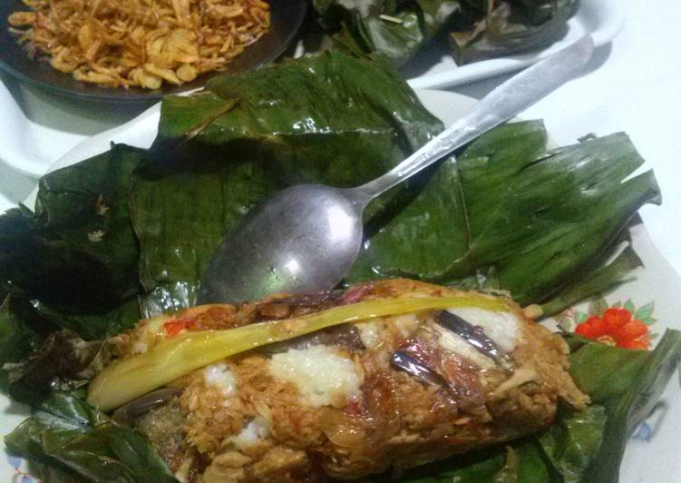 Resep Nasi Bakar Ikan  Tongkol  oleh Rahmawati Rembulan 