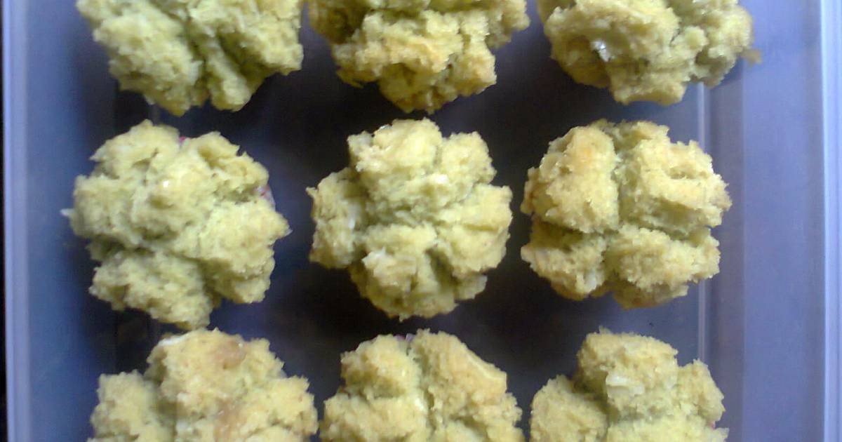 Resep Bolu Kukus Pandan Keju Mekar Tanpa Telur