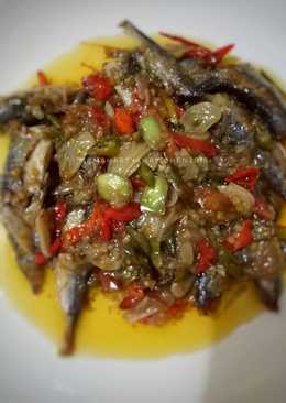Ikan asin sambal pete