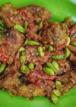 Ayam crispy sambal pete