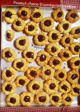 Peanut choco thumbprint cookies