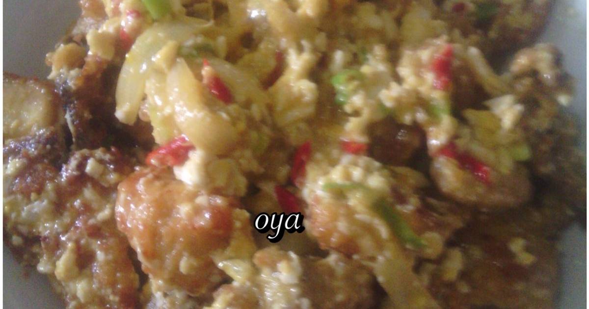 Resep Ayam saos telur asin #alaoya ala Rora Amitia