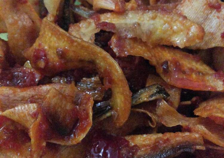 gambar untuk resep makanan Keripik singkong jengkol teri