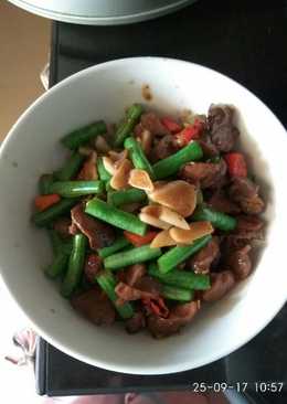 Tumis buncis ati ampela ayam