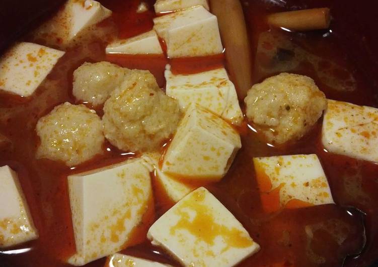 gambar untuk resep Tom yum soup bola-bola ikan tofu