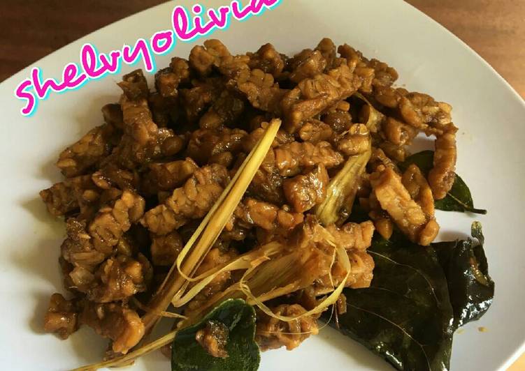 Resep Orek / Sambal Goreng Tempe Pedas Manis Karya Shelvi Olivia