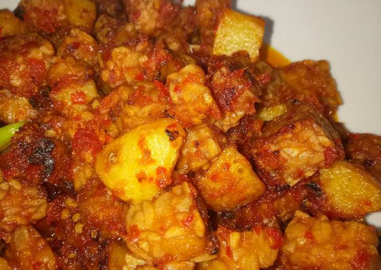 gambar untuk cara membuat Sambel tempe pete dan kentang ????