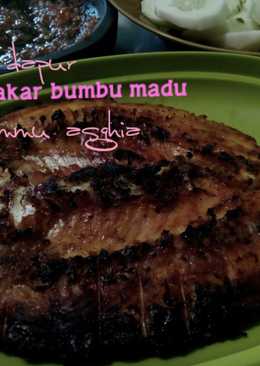 Ikan jelawat bakar bumbu madu