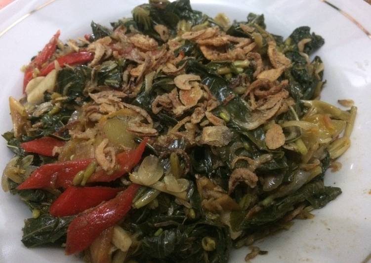 resep makanan Oseng bunga pepaya daun singkong +rebon