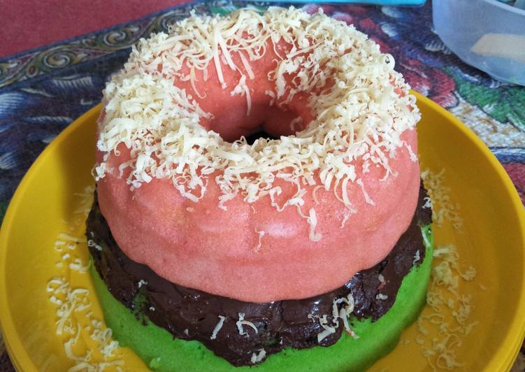 resep lengkap untuk Bolu Kukus pandan strawberry (no mixer,no timbangan,no no no) krna blm ada????