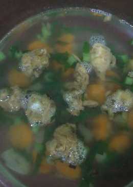 Sup bakso tahu goreng