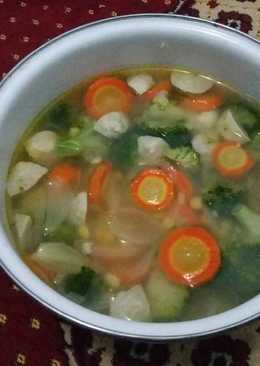 Sup sayur baso ikan