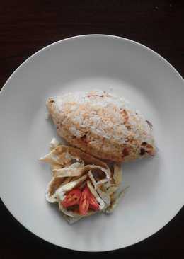 Nasi Goreng plus telur dadar