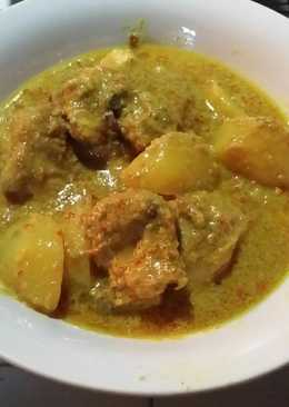 Gulai Ayam Kentang