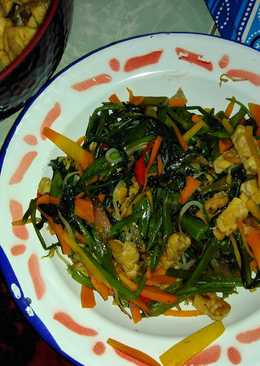 Tumis kangkung,toge,wortel dan tempe