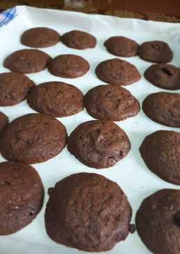 Chewy Chocolate Chunk Cookies