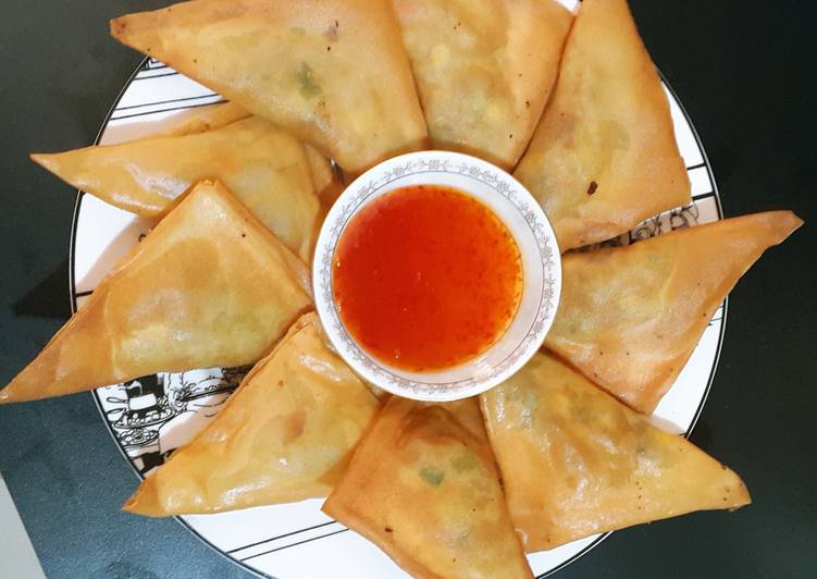 gambar untuk resep Samosa isi Sayur