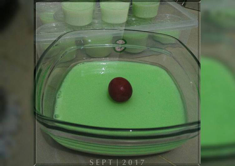 bahan dan cara membuat Puding Susu Topping Sirup