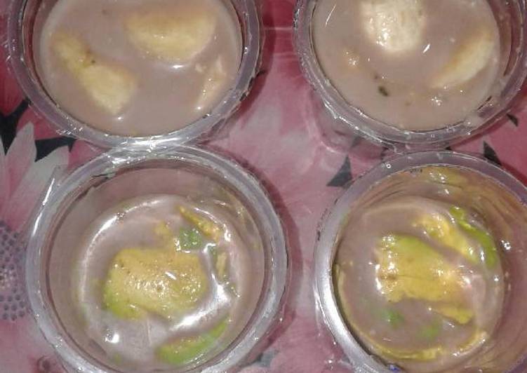 gambar untuk resep Es alpukat pisang susu